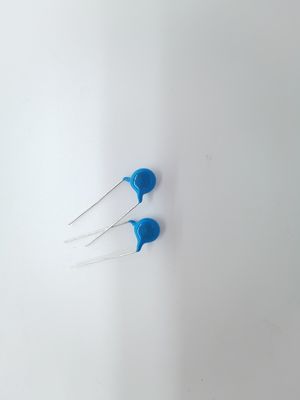 Condensatore di sicurezza rettangolare 2.5KVAC 0.1uF-10uF Y1 Per frequenza 50/60Hz -40°C~85°C Temperatura di funzionamento