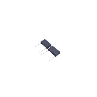 Tipo di montaggio a fori Compatibile con la RoHS MMKP82 condensatore 823J630V con ampio raggio di capacità