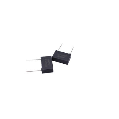 0.00022uF~3.9uF Grigio Compatibile con la RoHS MMKP82 Condensatore -40°C a 85°C Intervallo di temperatura di funzionamento
